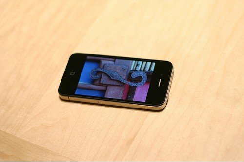 iPhone 4Cr599Ԫ
